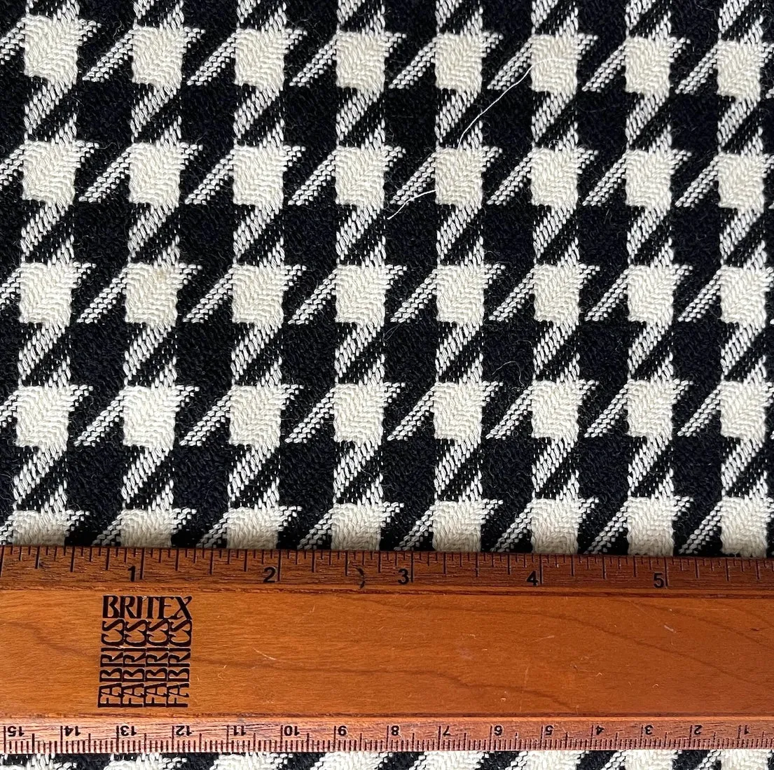 Balenciaga Mid-Weight Black/White Houndstooth Wool & Cotton Blend (Made in Italy)