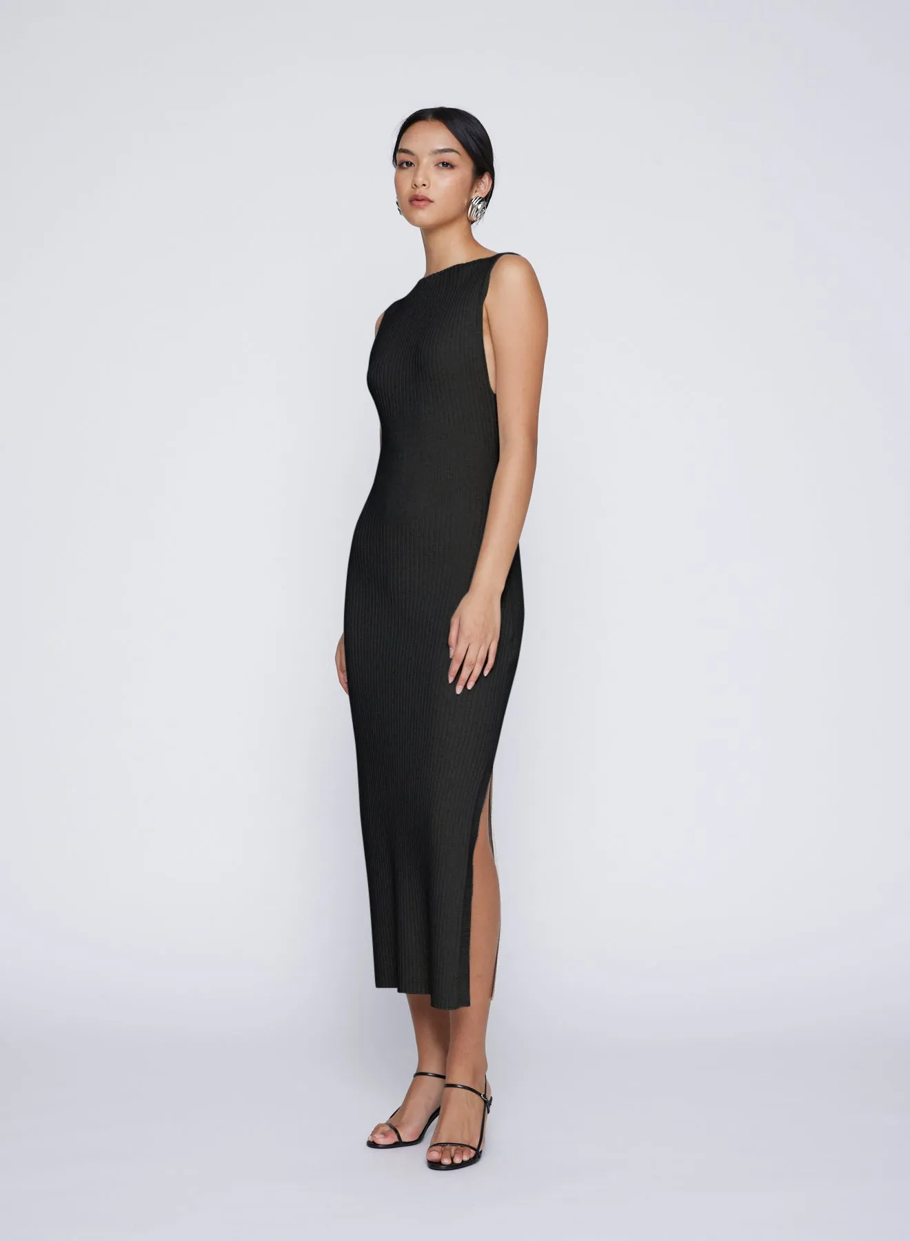 DAKOTA DRESS (RAVEN)