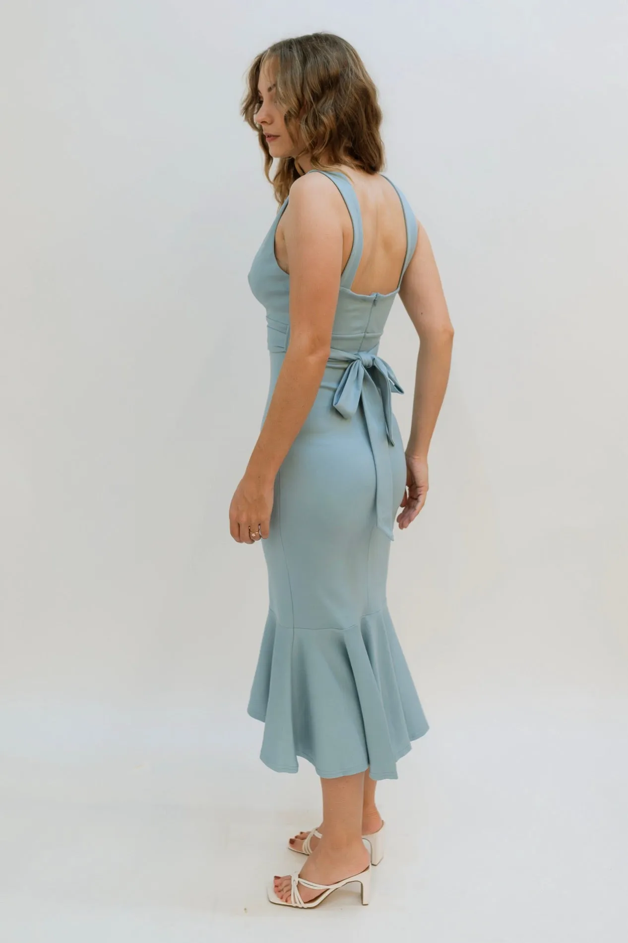 Darcy Ruffle Midi Dress - Blue