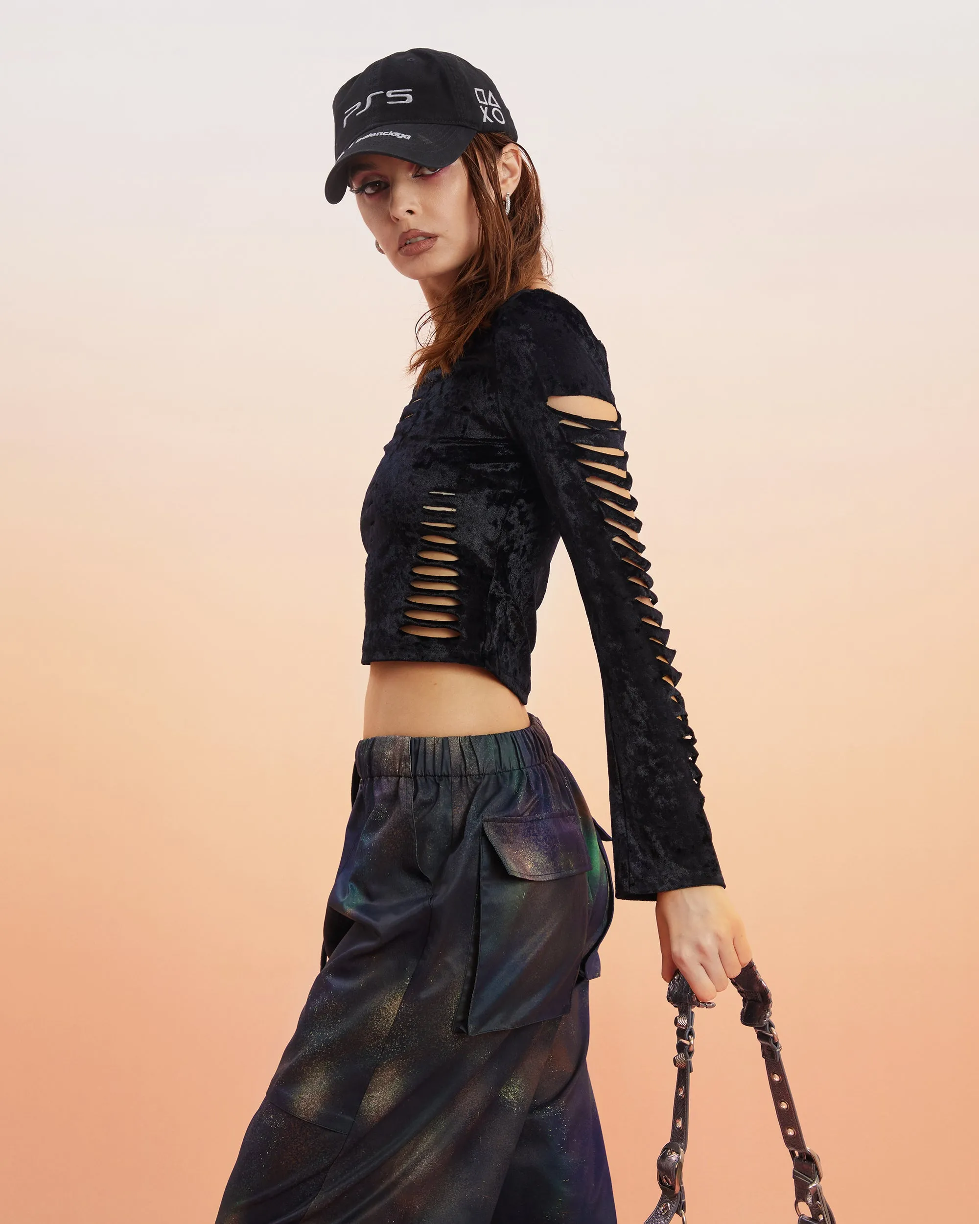 Dayami Unicorn Blood Solid Color Off The Shoulder Cut Out Long Sleeve Cropped Top