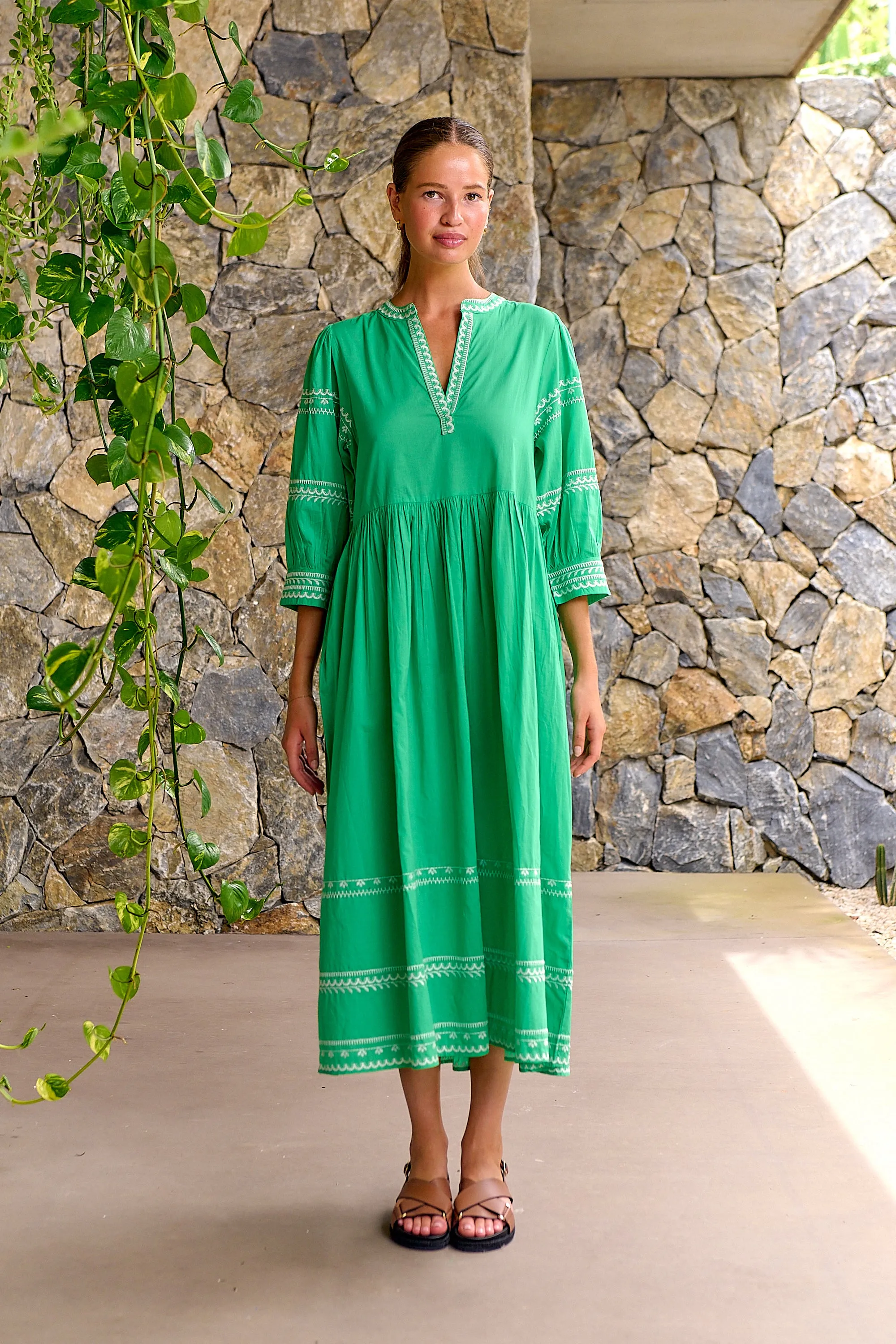 DE08 Dress in Seagrass
