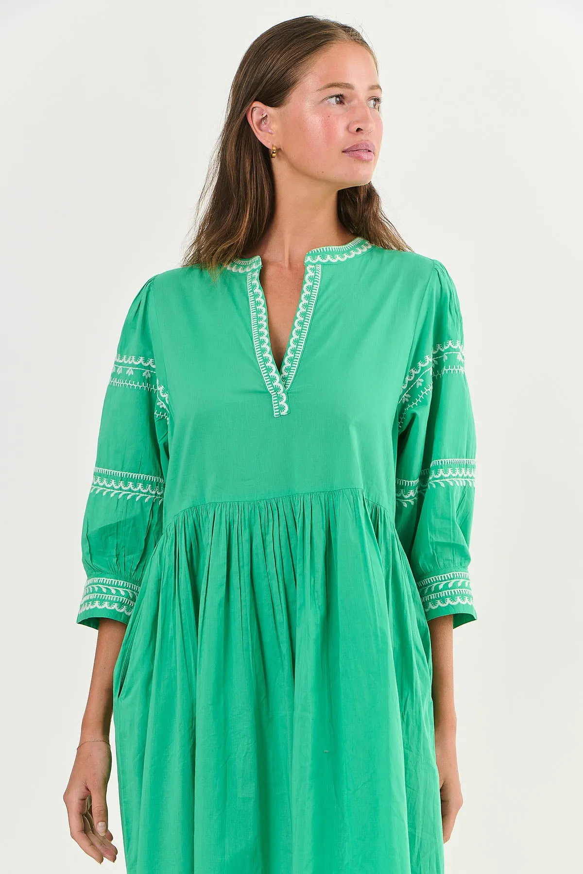DE08 Dress in Seagrass