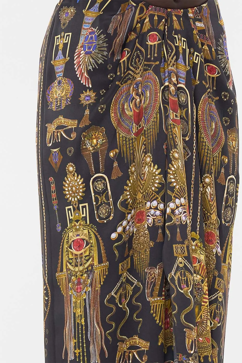 DRAPE FRONT SKIRT WITH SPLIT CARTOUCHE KINGDOM