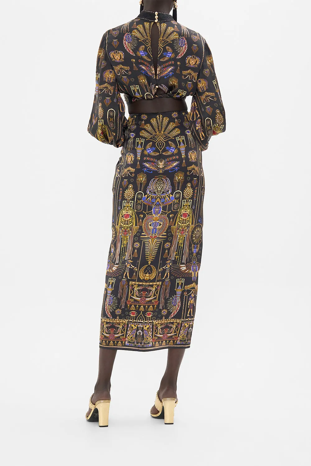 DRAPE FRONT SKIRT WITH SPLIT CARTOUCHE KINGDOM