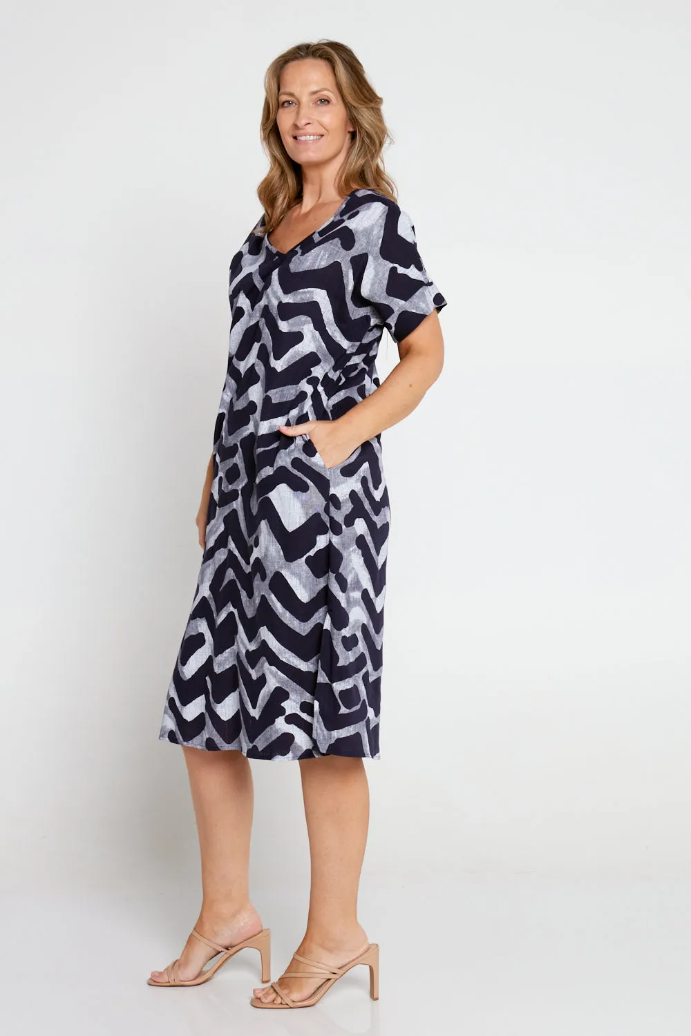 Esiteri Linen Dress - Navy