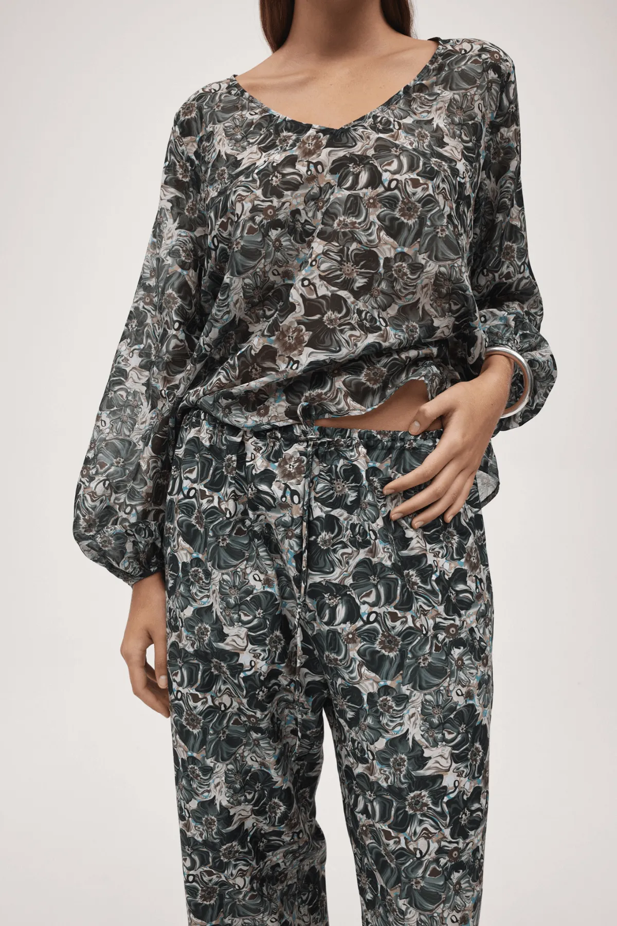 EVERLY TOP FLORA MARBLE