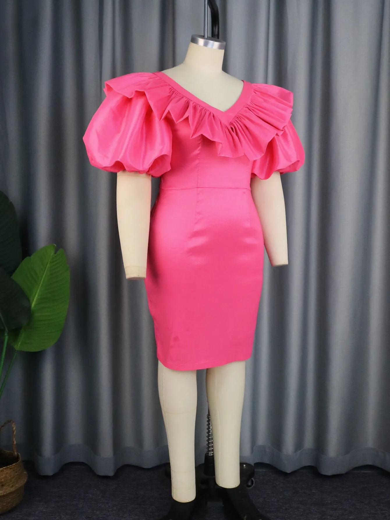 Fashionable Lantern Sleeves and Ruffled Hem Pencil Skirt Dress