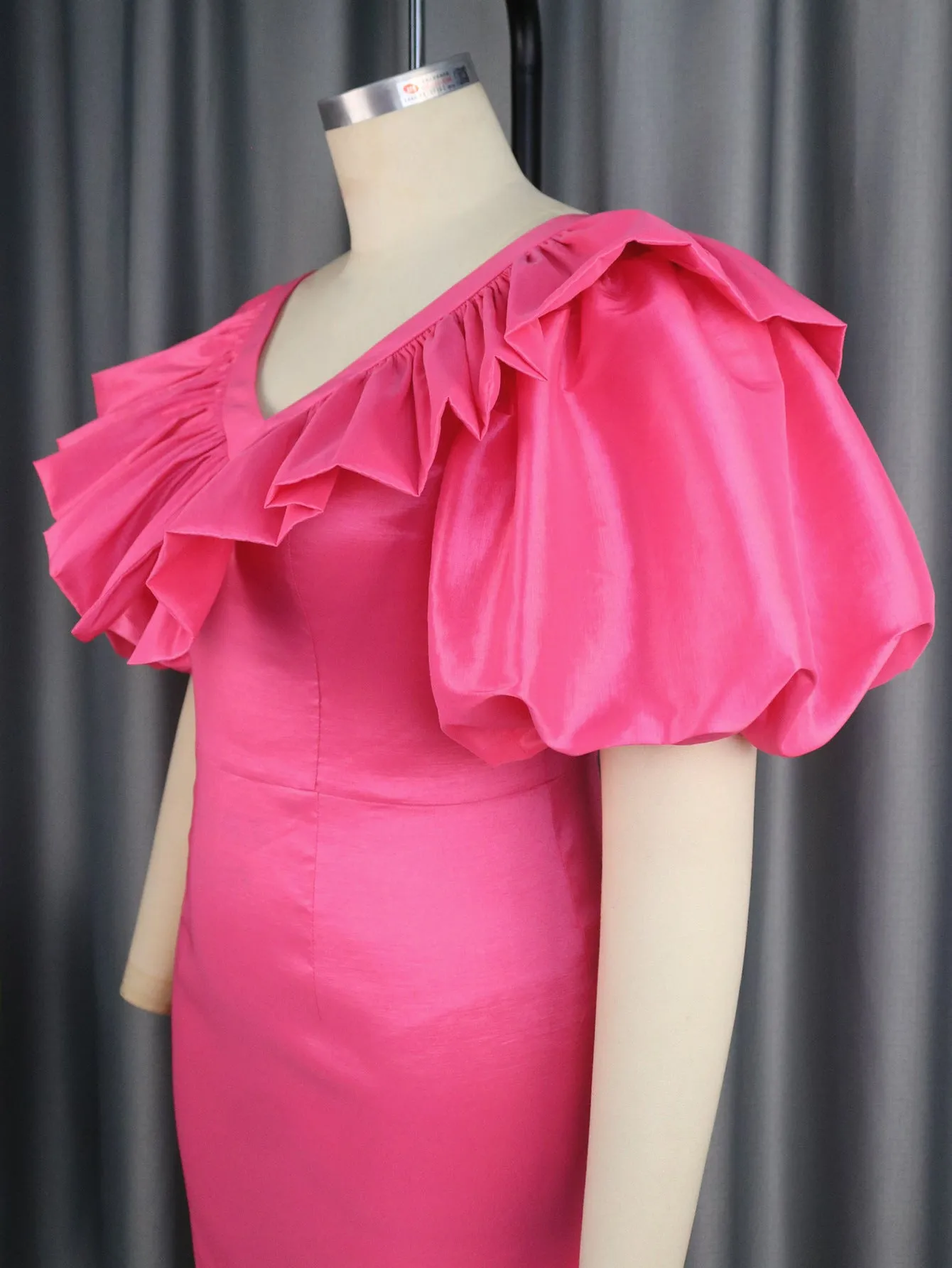 Fashionable Lantern Sleeves and Ruffled Hem Pencil Skirt Dress