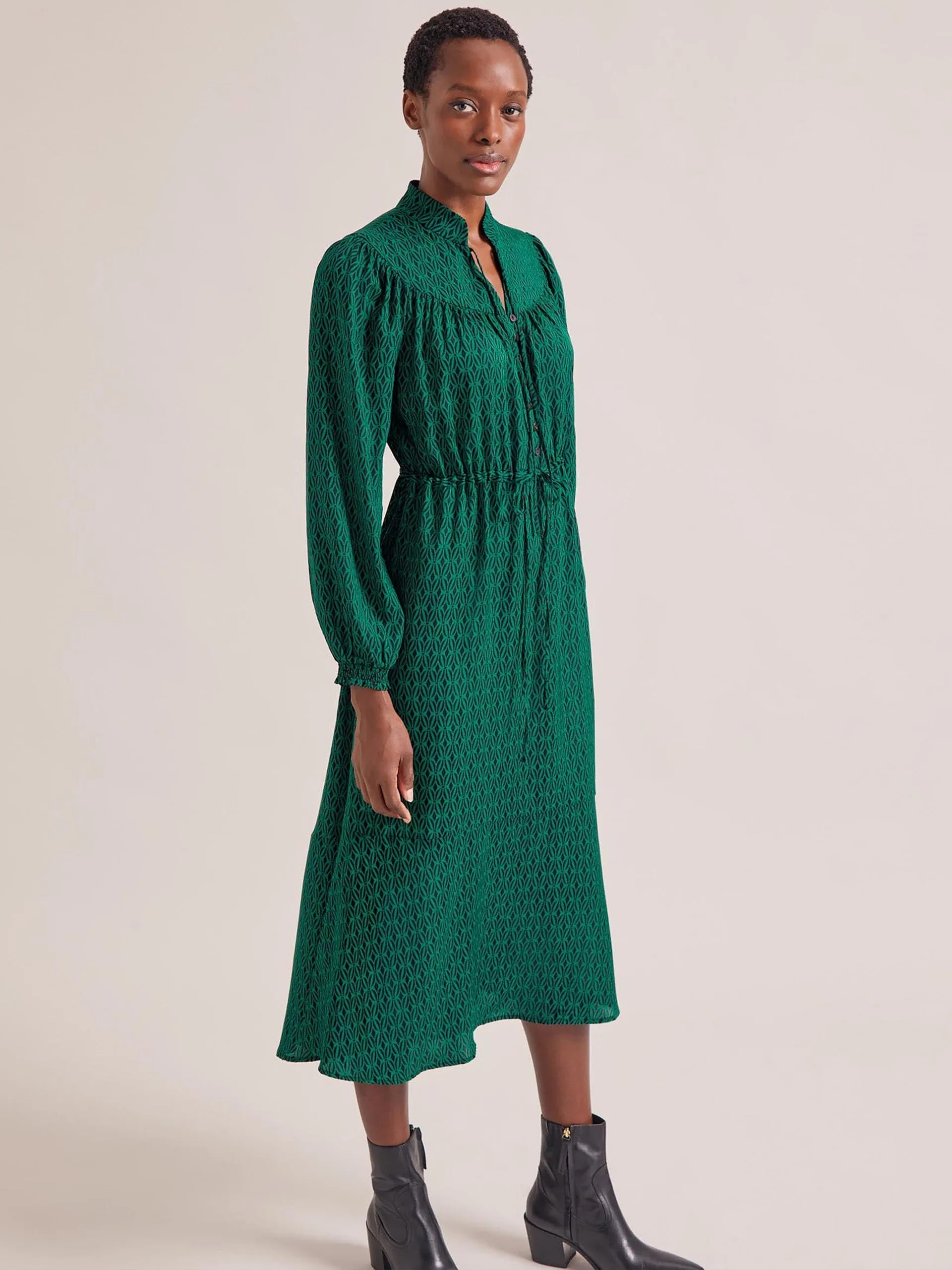 Green black trellis print Zahra midi dress