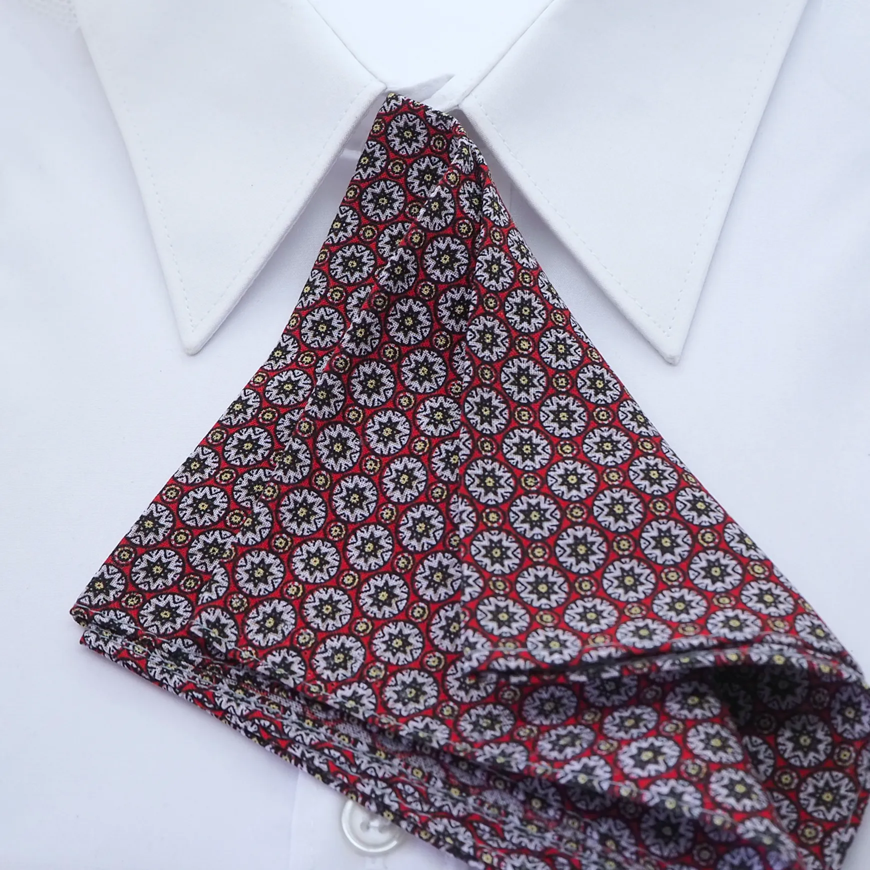 HOPPER TIE RETRO