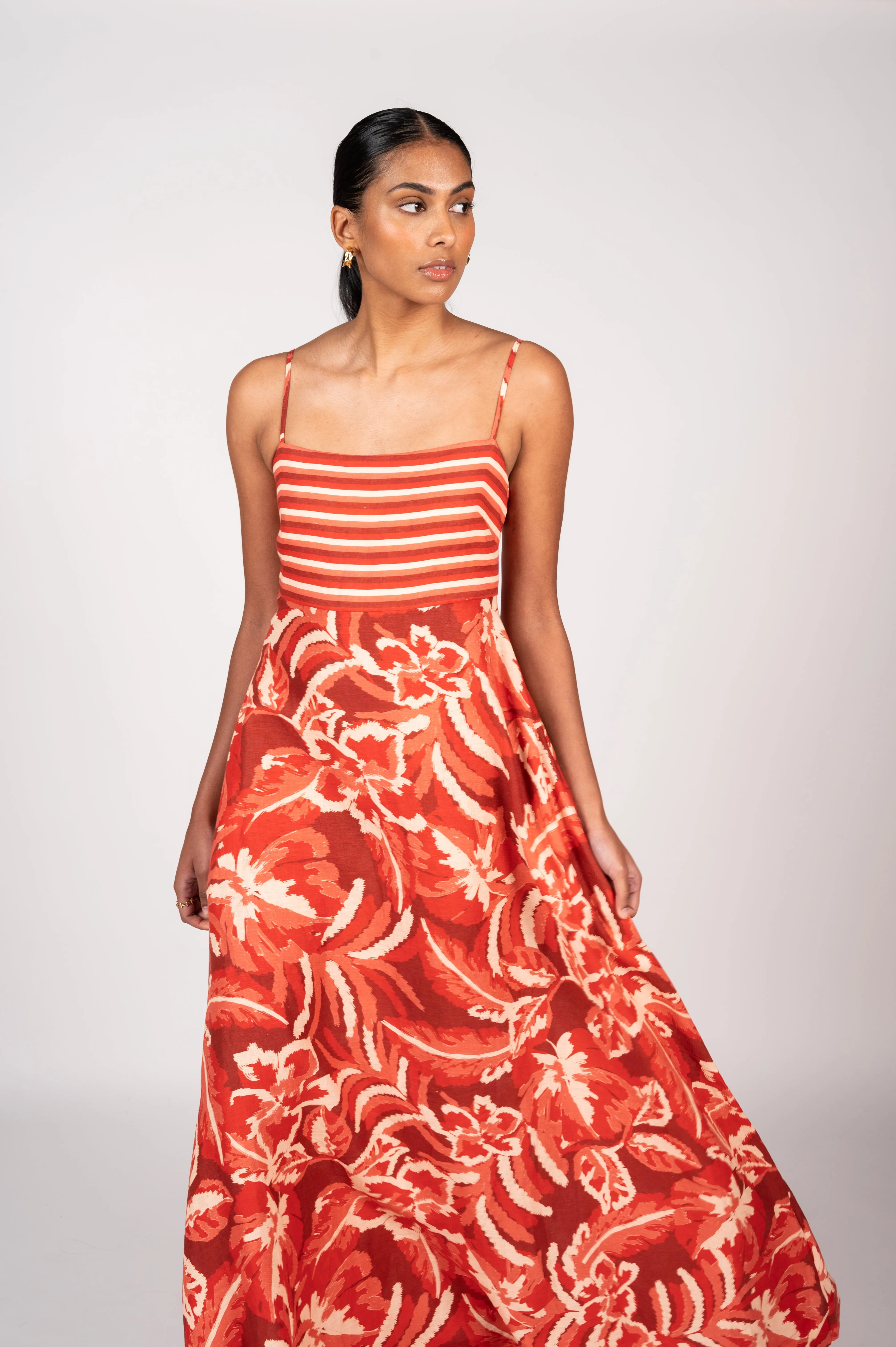 La Maise Shyla Midi Dress - Berry Bloom Print