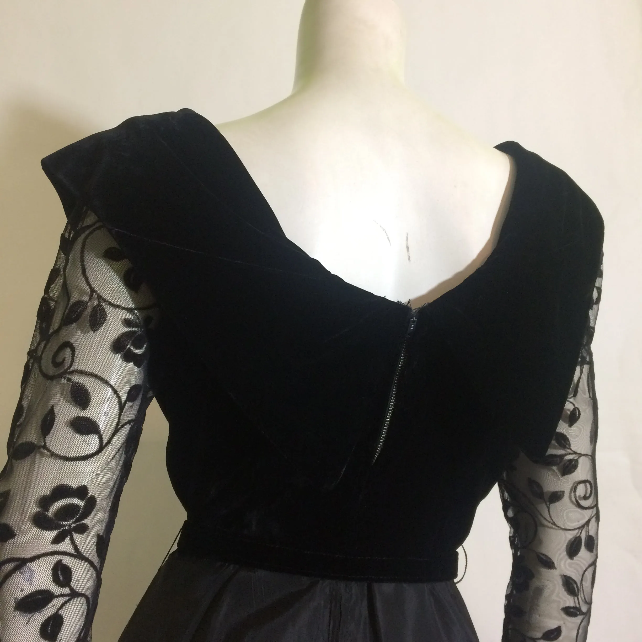 Nipped Waist Black Taffeta and Velvet Full Skirt Cocktail Dress circa 1950s