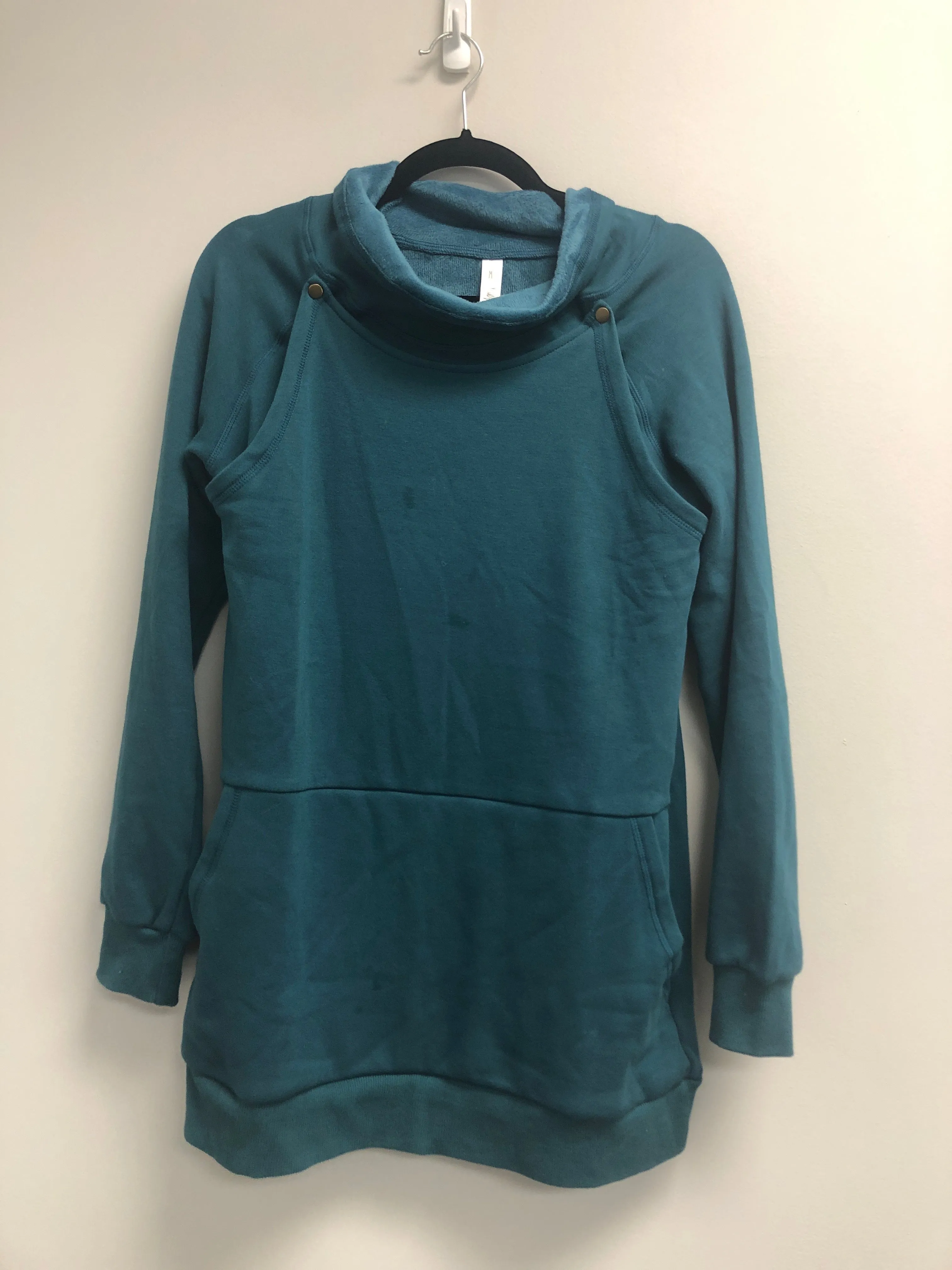 Outlet 6856 - Latched Mama Harbor Snap Nursing Pullover - Peacock - Medium