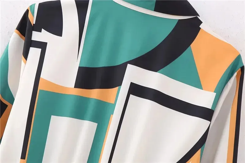 Pre Order:  Green Geometric Printed Long Sleeve Midi Dress