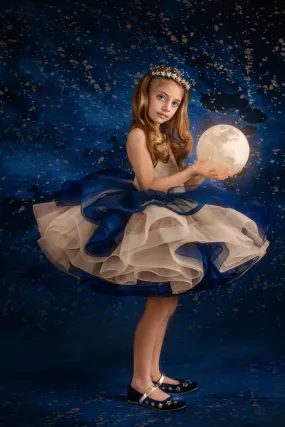Retired rentaleuc "Celeste" champagne & Navy- petal length dress ( 4 Year - Petite 5 Year)