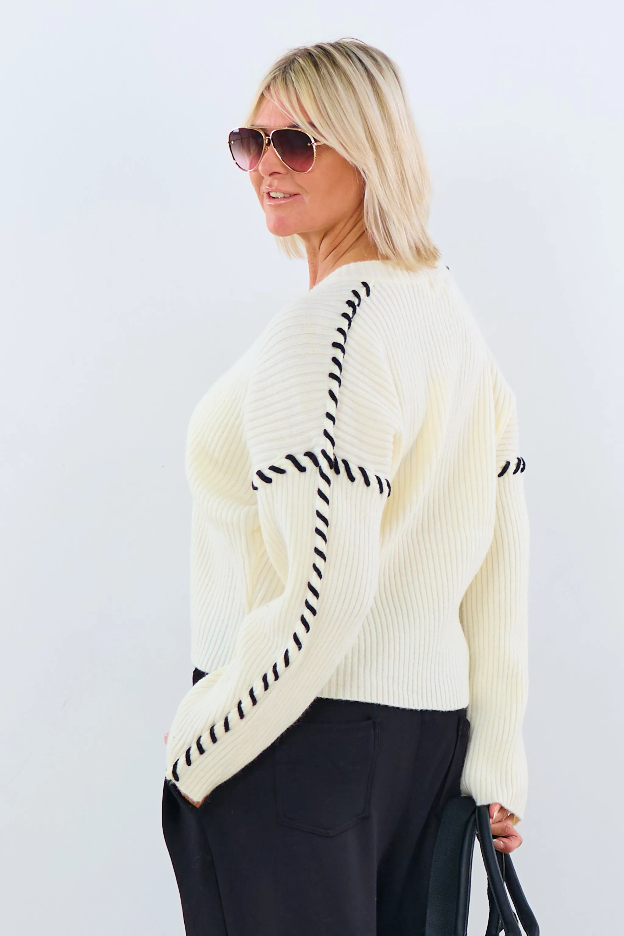 Ripp-Pulli mit Zierkordel, creme-ecru