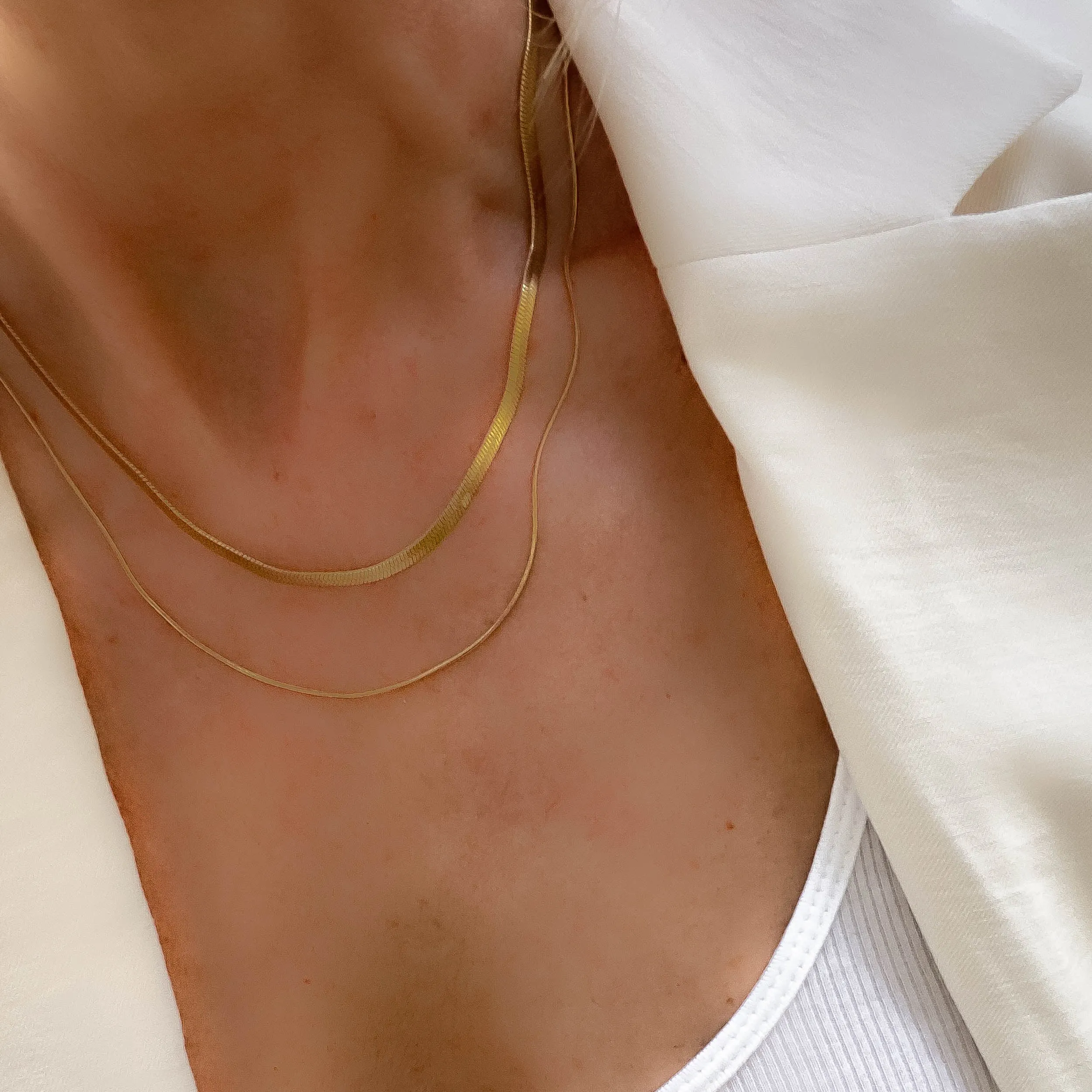 SLOAN NECKLACE