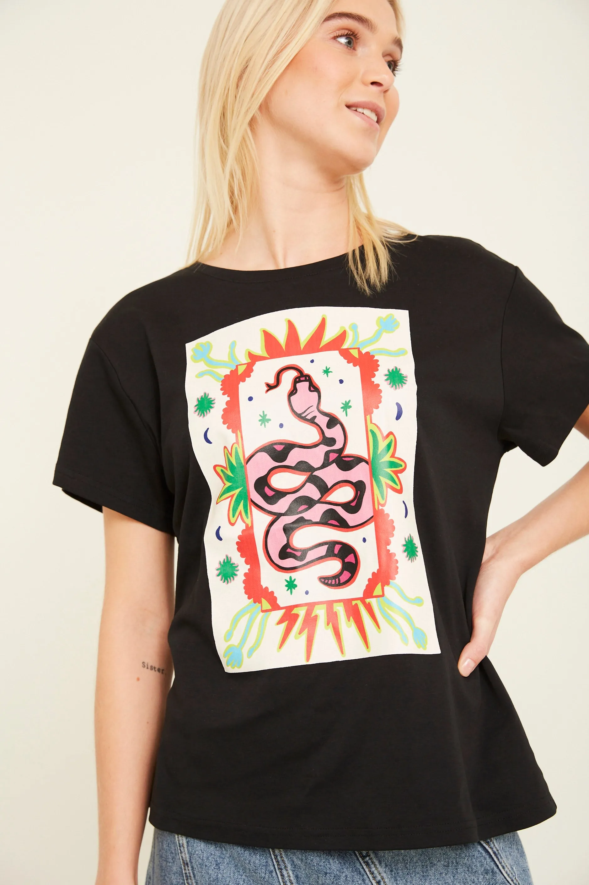 Spirit Snake T-shirt - Black