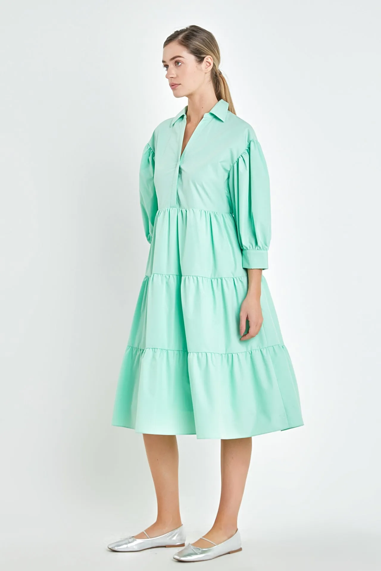 V-neckline Puff Sleeve Midi Dress